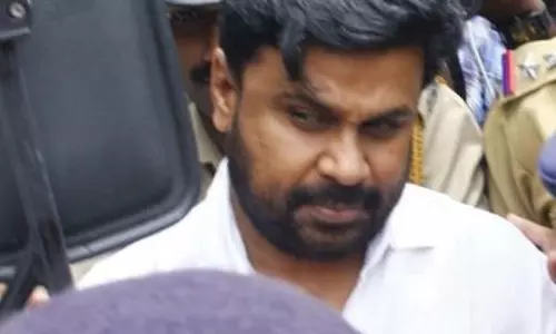 Kerala: अभिनेत्री अपहरण मामले में पीड़िता ने खुली अदालत में सुनवाई की मांग की