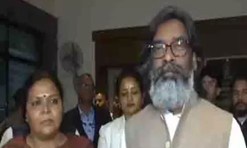 CM सोरेन ने एक राष्ट्र एक चुनाव पर भाजपा पर निशाना साधते हुए कहा, यह उनका अपना एजेंडा CM सोरेन ने एक राष्ट्र एक चुनाव पर भाजपा पर निशाना साधते हुए कहा, यह उनका अपना एजेंडा