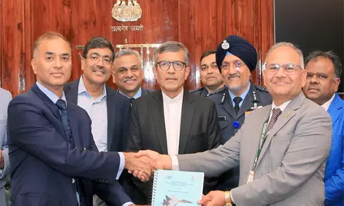 रक्षा मंत्रालय ने 12 Su-30MKI विमानों की खरीद के लिए HAL के साथ अनुबंध पर किए हस्ताक्षर रक्षा मंत्रालय ने 12 Su-30MKI विमानों की खरीद के लिए HAL के साथ अनुबंध पर किए हस्ताक्षर