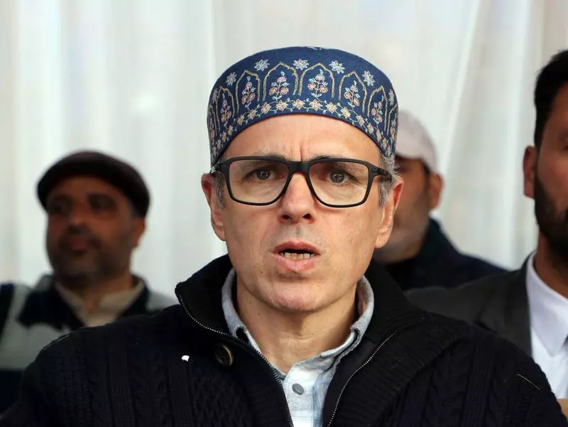 कश्मीर तक सीधी रेल लाइन से पुष्प उत्पादन क्षेत्र को बढ़ावा मिलेगा:Omar Abdullah