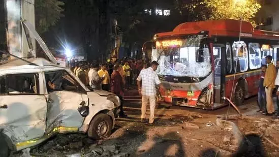 कुर्ला दुर्घटना के बाद ड्राइवरों के लिए जागरूकता प्रशिक्षण शुरू किया