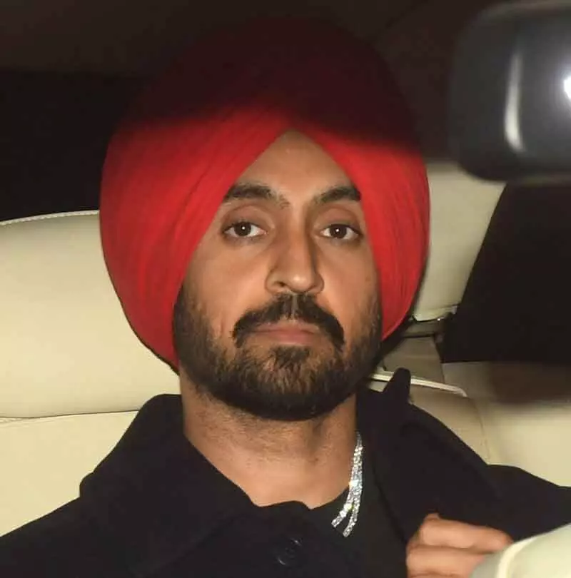 पैनल ने Diljit को नशीले पदार्थ और शराब वाले गाने न गाने की सलाह दी