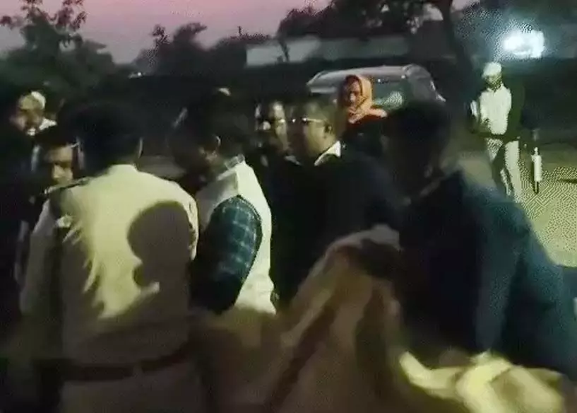 CG BREAKING: ABVP कार्यकर्ता कर रहे थे प्रदर्शन, विरोध करने आये SDM को पीटा