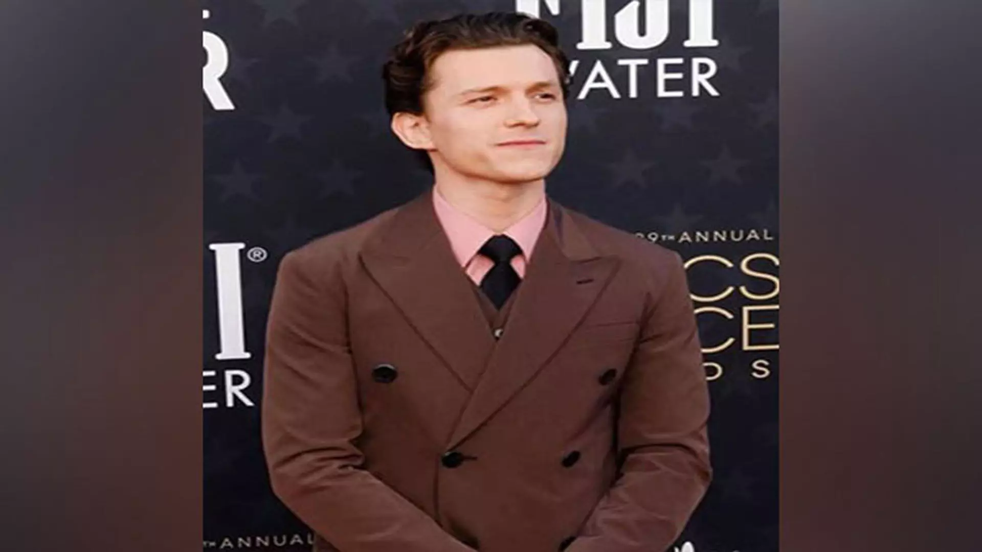 Tom Holland ने अपने लेबल के माध्यम से नया प्रोडक्शन सौदा किया