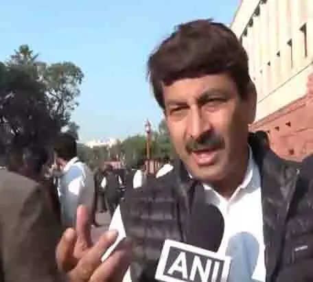 प्रियंका गांधी को अपने लोकसभा भाषण में कायर शब्द का इस्तेमाल नहीं करना चाहिए था:Manoj Tiwari प्रियंका गांधी को अपने लोकसभा भाषण में कायर शब्द का इस्तेमाल नहीं करना चाहिए था:Manoj Tiwari