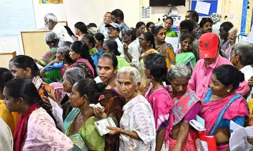 हर 10,000 पर 500 अयोग्य लोगों को पेंशन मिलती हर 10,000 पर 500 अयोग्य लोगों को पेंशन मिलती