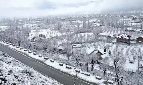 J&K: कश्मीर में रात के तापमान में सुधार