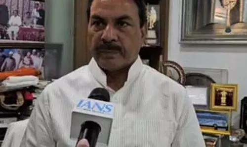 एक देश, एक चुनाव के लिए संसद और विधानसभा को भंग किया जाए : नसीम खान एक देश, एक चुनाव के लिए संसद और विधानसभा को भंग किया जाए : नसीम खान