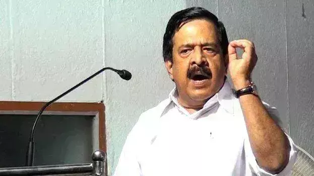 Kerala :मनियार पावर प्रोजेक्ट: चेन्निथला ने बड़े पैमाने पर भ्रष्टाचार का आरोप लगाया; आज जारी होंगे दस्तावेज Kerala :मनियार पावर प्रोजेक्ट: चेन्निथला ने बड़े पैमाने पर भ्रष्टाचार का आरोप लगाया; आज जारी होंगे दस्तावेज
