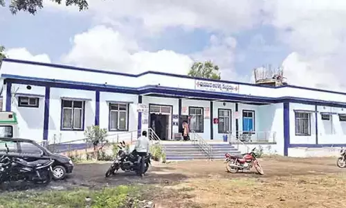 TG: निर्धारित समय से पहले बंद हो रहे ग्रामीण स्वास्थ्य केंद्र