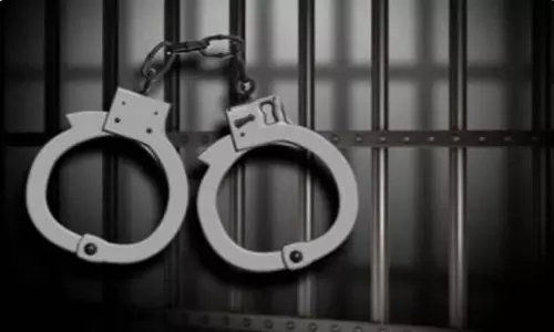 Tamil Nadu: 53 लाख रुपये के ऑनलाइन ट्रेडिंग घोटाले में म्यूल खाताधारक गिरफ्तार Tamil Nadu: 53 लाख रुपये के ऑनलाइन ट्रेडिंग घोटाले में म्यूल खाताधारक गिरफ्तार