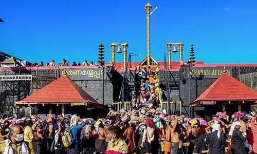 पंपा में जलस्तर बढ़ा, भारी बारिश के बावजूद श्रद्धालुओं की भीड़ उमड़ी