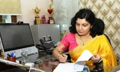 Rajasthan: जिला कलेक्टर ने दिखाई हरी झण्ड़ी राज्य सरकार के एक वर्ष के कार्यक्रमों का आगाज
