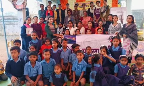 स्कूली बच्चों, एनएसएस के छात्राओं को दी गई कानूनी जानकारी और कैरियर संबंधी टिप्स स्कूली बच्चों, एनएसएस के छात्राओं को दी गई कानूनी जानकारी और कैरियर संबंधी टिप्स