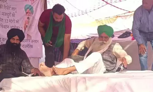 SC ने पंजाब के अनशनकारी किसान नेता जगजीत दल्लेवाल के लिए चिकित्सा सहायता का आग्रह किया SC ने पंजाब के अनशनकारी किसान नेता जगजीत दल्लेवाल के लिए चिकित्सा सहायता का आग्रह किया