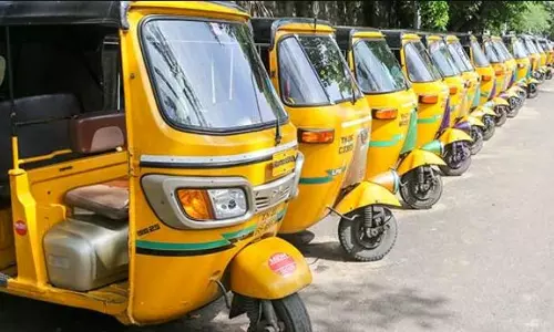 Allahabad: श्रद्धालुओं को एप के माध्यम से ऑनलाइन ई-रिक्शा और ई-ऑटो बुकिंग की सुविधा मिलेगी Allahabad: श्रद्धालुओं को एप के माध्यम से ऑनलाइन ई-रिक्शा और ई-ऑटो बुकिंग की सुविधा मिलेगी