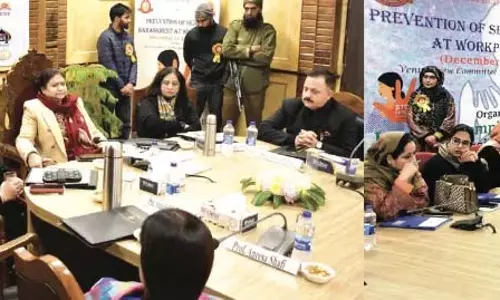 KU ने कार्यस्थल पर यौन उत्पीड़न की रोकथाम पर कार्यशाला आयोजित की