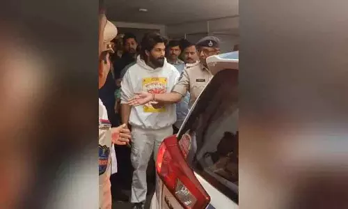 Police ने अभिनेता अल्लू अर्जुन का बयान दर्ज किया