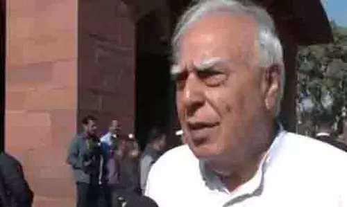 विपक्षी सांसदों ने इलाहाबाद HC के न्यायाधीश के खिलाफ महाभियोग प्रस्ताव पेश किया