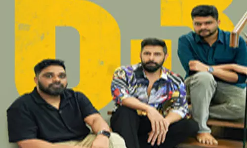 विक्रम ने ‘Chiyaan 63’ के लिए मैडोन अश्विन के साथ मिलकर काम किया विक्रम ने ‘Chiyaan 63’ के लिए मैडोन अश्विन के साथ मिलकर काम किया