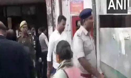 Techie suicide case: बेंगलुरु पुलिस ने जौनपुर में जिला एवं सत्र न्यायालय के रिकॉर्ड रूम का दौरा किया