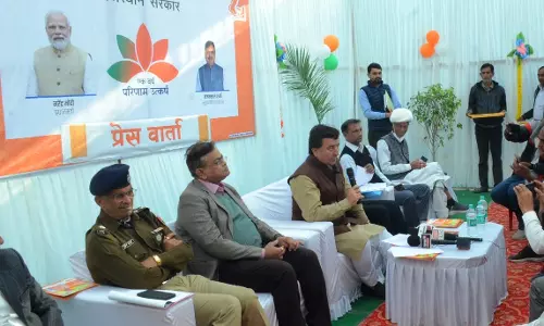 Jalore: प्रभारी मंत्री ने की प्रेस वार्ता, राज्य सरकार के एक वर्ष की उपलब्धियाँ गिनाई