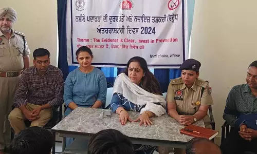 Faridkot पुलिस ने मेडिकल छात्रों को बढ़ते नशे के खतरे के प्रति जागरूक किया