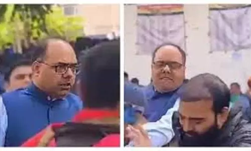 On camera पर जिला मजिस्ट्रेट ने पेपर लीक का विरोध कर रहे अभ्यर्थियों की खिंचाई की On camera पर जिला मजिस्ट्रेट ने पेपर लीक का विरोध कर रहे अभ्यर्थियों की खिंचाई की