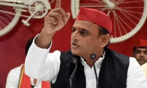 संविधान देश को शक्ति देता है और समाज के शोषित-वंचित वर्गों के अधिकारों का सच्चा संरक्षक है: Akhilesh