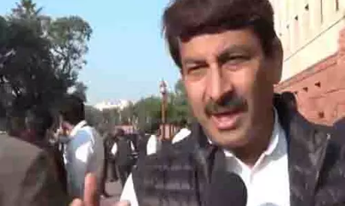 प्रियंका गांधी को अपने लोकसभा भाषण में कायर शब्द का इस्तेमाल नहीं करना चाहिए था:Manoj Tiwari प्रियंका गांधी को अपने लोकसभा भाषण में कायर शब्द का इस्तेमाल नहीं करना चाहिए था:Manoj Tiwari