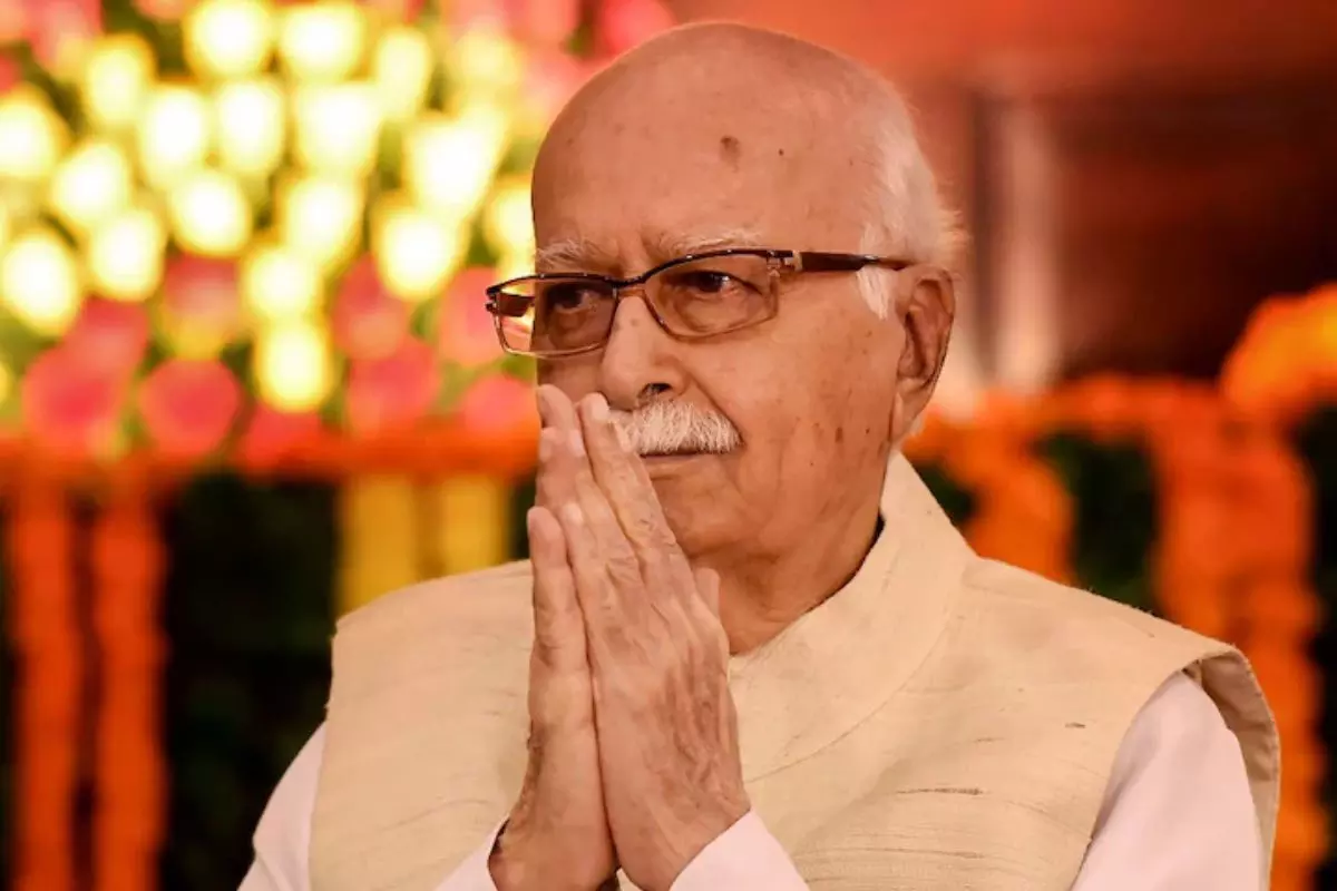 बीजेपी के कद्दावर नेता लालकृष्ण आडवाणी से जुड़ी बड़ी खबर | LK Advani  admitted to Apollo Hospital | लालकृष्ण आडवाणी अपोलो अस्पताल में हुए भर्ती