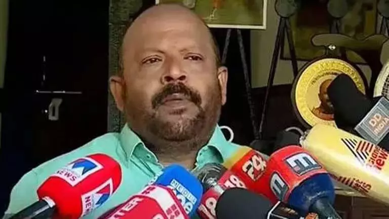 Kerala: वी.एस. सुनील कुमार ने सुरेश गोपी के खिलाफ दिया बयान