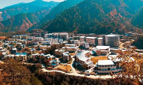 Himachal: आईआईटी-मंडी में यौन उत्पीड़न का एक और मामला सामने आया Himachal: आईआईटी-मंडी में यौन उत्पीड़न का एक और मामला सामने आया