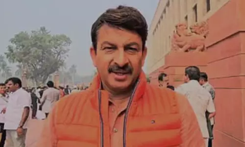 जहां मस्जिदों के नीचे मंदिर दबे, वहां देवता हो रहे प्रकट : मनोज तिवारी