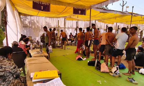 धमतरी जिले में आरक्षक भर्ती, 707 अभ्यर्थी हुए शामिल