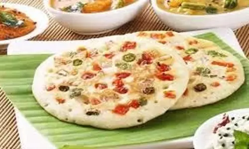 Semolina Uttapam Recipe: घर पर चाहिए रेस्टोरेंट जैसा स्वाद, इस आसान रेसिपी से बनाएं उत्तपम Semolina Uttapam Recipe: घर पर चाहिए रेस्टोरेंट जैसा स्वाद, इस आसान रेसिपी से बनाएं उत्तपम