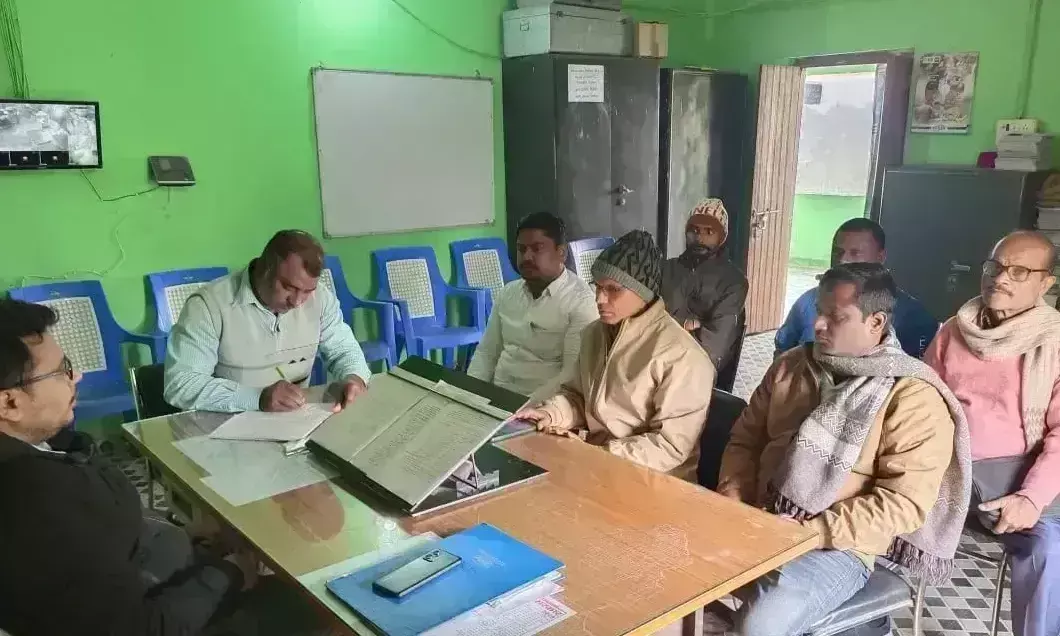 Saharsa: मुख्यमंत्री के आगमन की संभावना काे लेकर प्रशासनिक अधिकारियों की बेचैनी बढ़ी Saharsa: मुख्यमंत्री के आगमन की संभावना काे लेकर प्रशासनिक अधिकारियों की बेचैनी बढ़ी