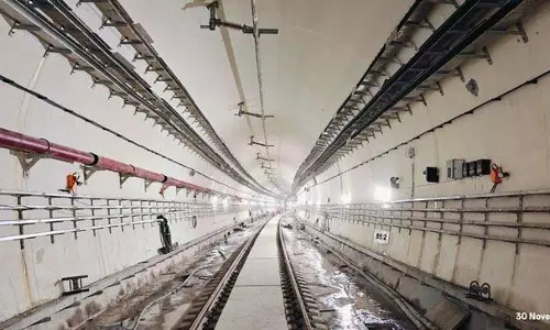 Udhampur-Baramulla रेल लाइन तैयार, केंद्र ने इसे मील का पत्थर बताया Udhampur-Baramulla रेल लाइन तैयार, केंद्र ने इसे मील का पत्थर बताया