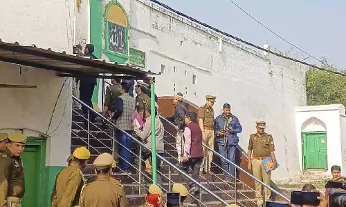 Editorial: मस्जिदों के बारे में निचली अदालत द्वारा अनुमोदित सर्वेक्षणों पर सुप्रीम कोर्ट के प्रतिबंध Editorial: मस्जिदों के बारे में निचली अदालत द्वारा अनुमोदित सर्वेक्षणों पर सुप्रीम कोर्ट के प्रतिबंध