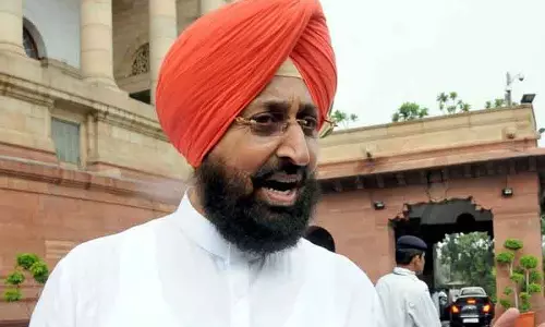 बाजवा ने BJP पर एक राष्ट्र, एक चुनाव के जरिए संघीय ढांचे को कमजोर करने का आरोप लगाया