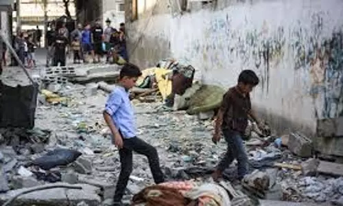 गाजा में इजरायली हमलों में 27 फिलिस्तीनी मारे गए