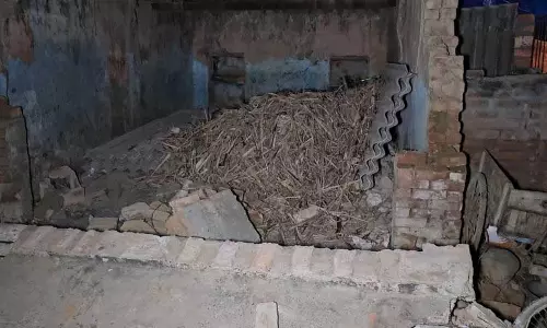 Haryana : बुरिया दुर्घटना में बच्चे की मौत, तीन अन्य घायल Haryana : बुरिया दुर्घटना में बच्चे की मौत, तीन अन्य घायल
