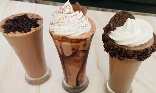 चॉकलेट चीज़केक मिल्कशेक रेसिपी