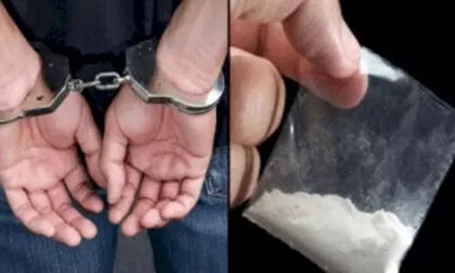 Dehradun: पुलिस ने  26.17 ग्राम स्मैक के साथ एक बुजुर्ग महिला तस्कर गिरफ्तार