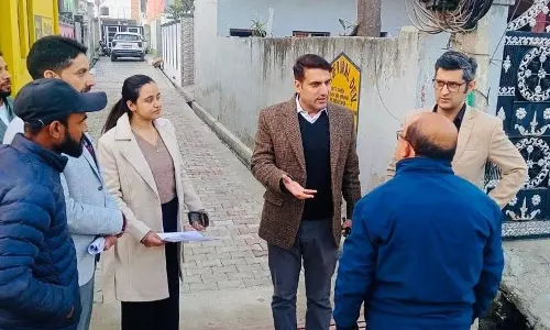 Jammu: सचिव ने फील्ड ड्यूटी से गायब अधिकारियों के खिलाफ कार्रवाई के आदेश दिए