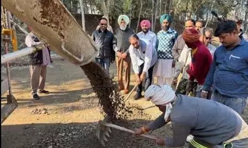 Mohali की पहली कंक्रीट सड़क का निर्माण कार्य शुरू