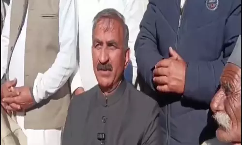 Himachal CM ने जंगली चिकन खाने के आरोपों का खंडन किया