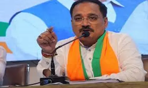New Delhi: भाजपा प्रदेश अध्यक्ष ने खेलो इंडिया कार्यक्रम में केजरीवाल पर निशाना साधा New Delhi: भाजपा प्रदेश अध्यक्ष ने खेलो इंडिया कार्यक्रम में केजरीवाल पर निशाना साधा