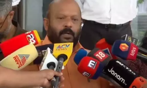 Kerala :   त्रिशूर पूरम व्यवधान वीएस सुनील कुमार जांच टीम के समक्ष पेश हुए