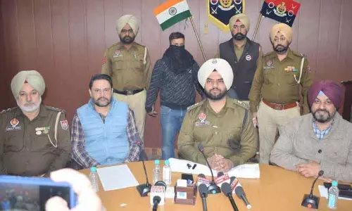 Ludhiana: शादी का प्रस्ताव ठुकराए जाने पर प्रेमी ने महिला के पिता की हत्या कर दी Ludhiana: शादी का प्रस्ताव ठुकराए जाने पर प्रेमी ने महिला के पिता की हत्या कर दी